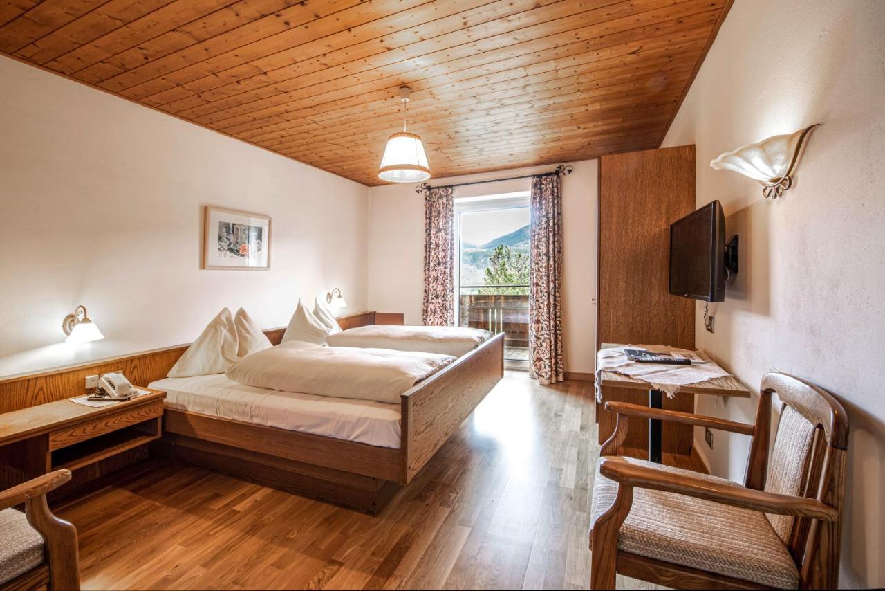 Landhotel Gasthof Zum Loewen Rodengo Esterno foto
